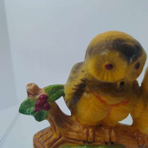 Vintage Ceramic Owl Trio Mother and Babies Perched on Branch. 2.5 inches and 5.5 - Picture 4 of 7
